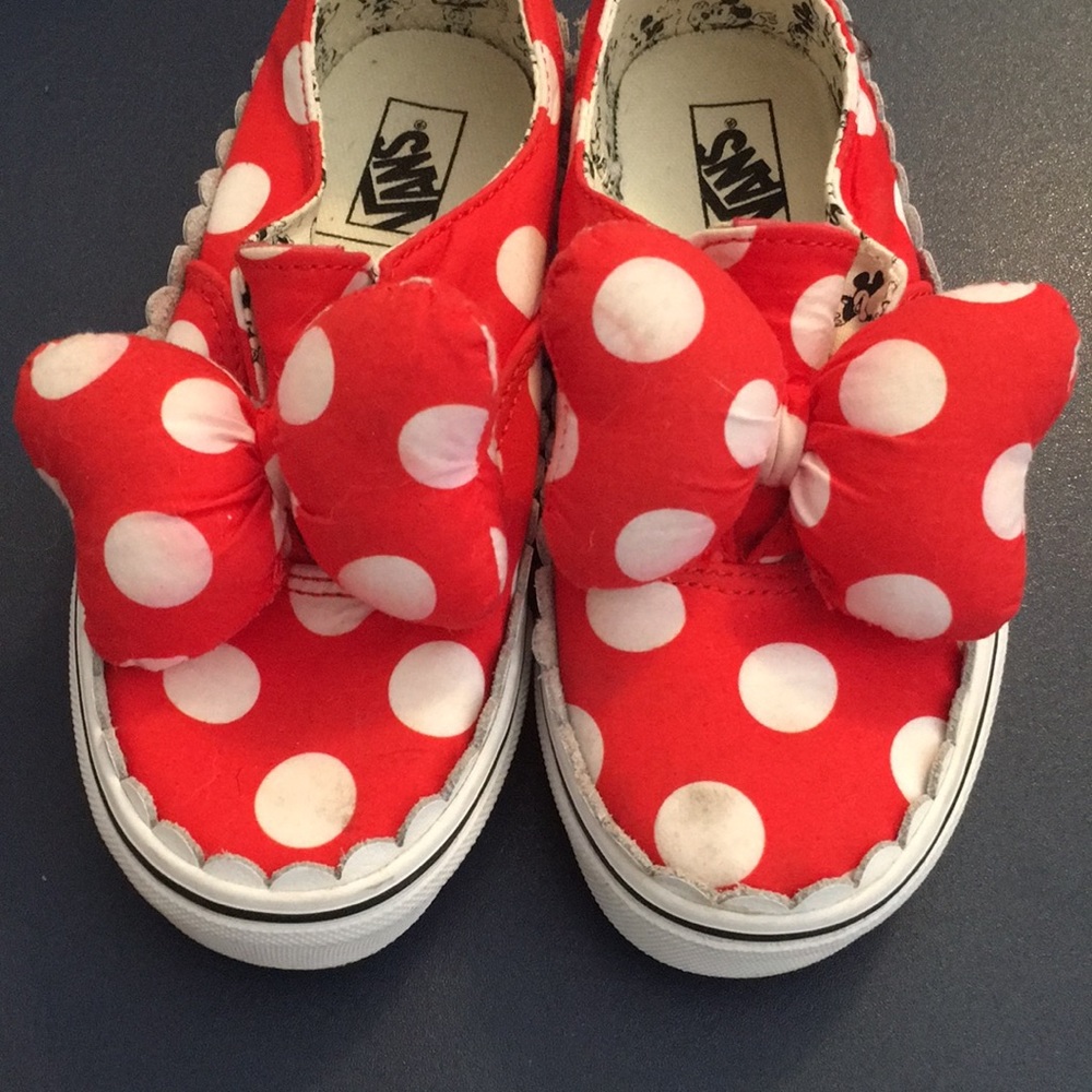 Vans Disney girl shoes polka dot Minnie